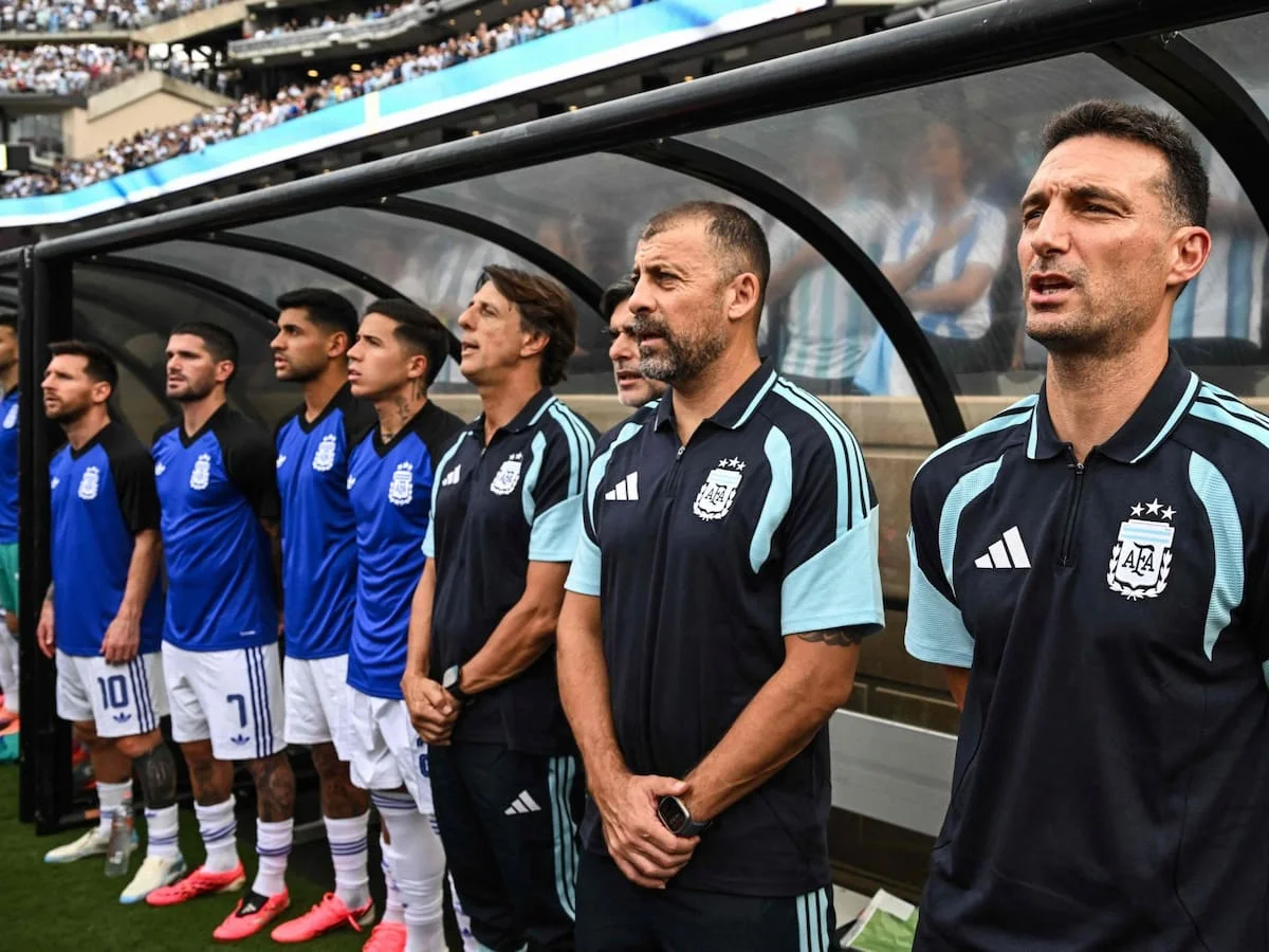 Scaloni, Samuel y equipo