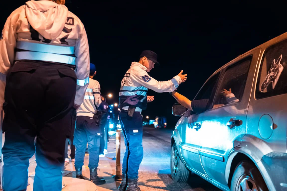 policia patrullero control san carlos san juan procedimiento operativos operativo (1)
