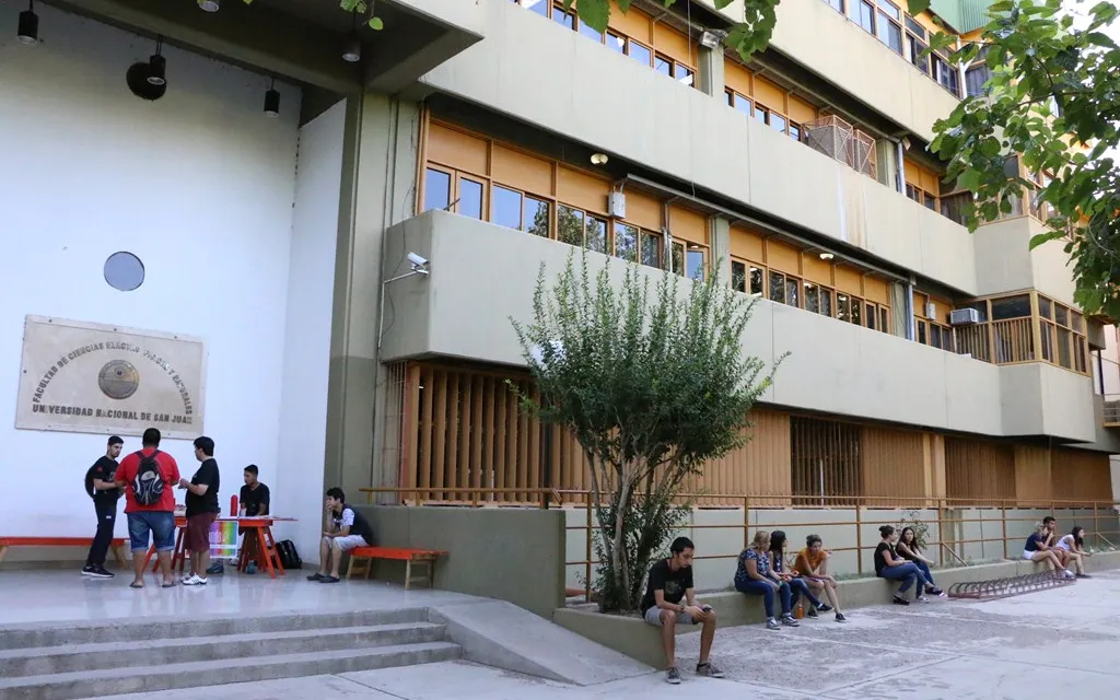Facultad de Ciencias Exactas, Físicas y Naturales (UNSJ)