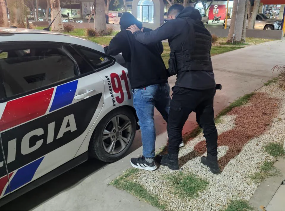 policia patrullero (5)